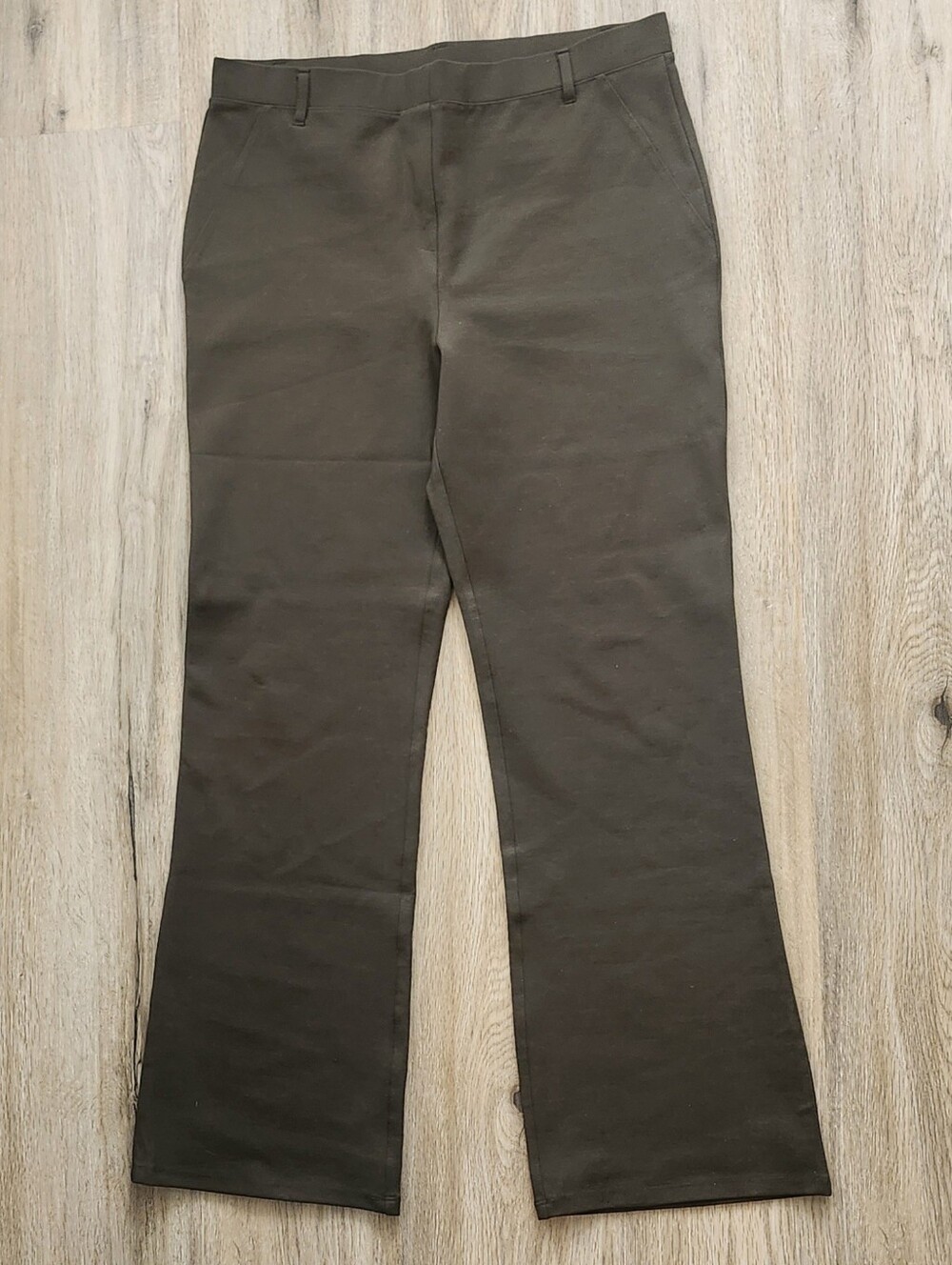 Quince Ultra-Stretch Ponte Bootcut Pant, Size L, Olive, Petite